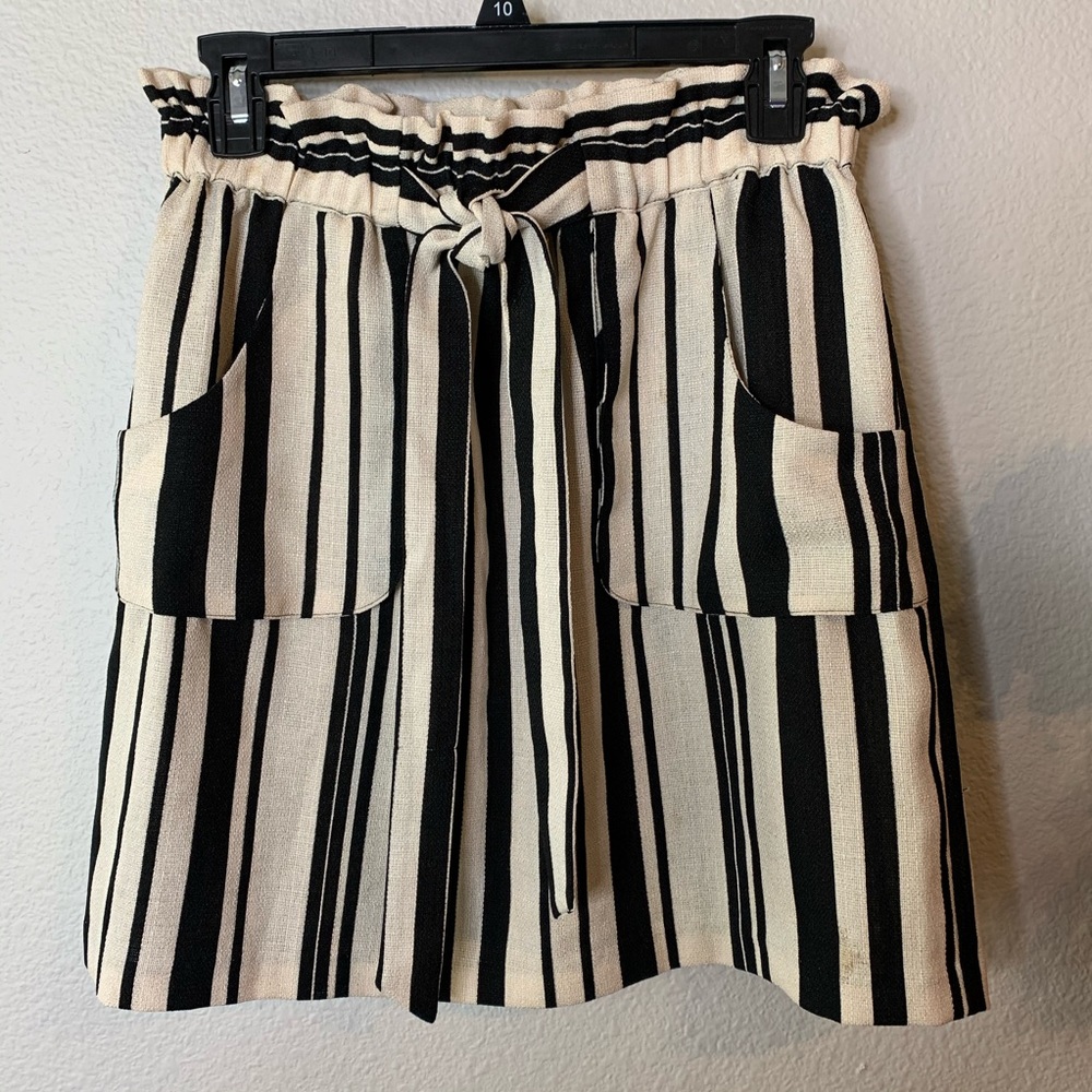 Zara Basic Striped Gathered Skirt